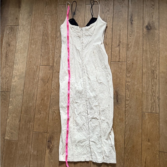 Black lace and cream dress - Picture 3 of 5